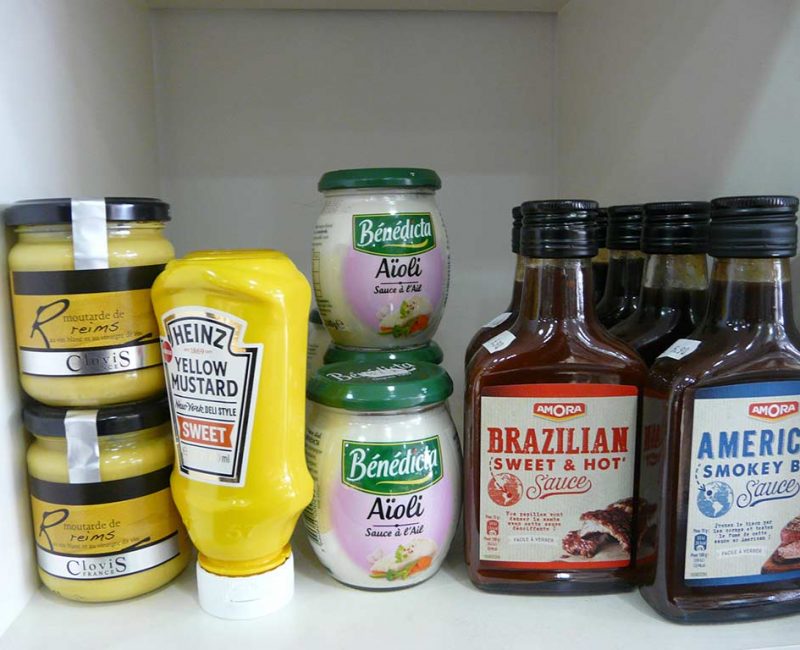 brazilian, american sauces Amora Moutarde de Reims Clovis, Yellow mustard Heinz, aïoli Bénédicta, Brazilian sweet & hot, american