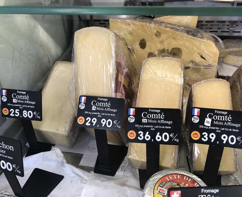 4 Comté AOP au lait cru de vache, Jura. 16, 18, 24 et 36 mois d'affinage