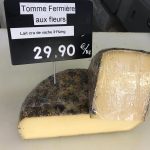 Tomme fermière aux fleurs, exceptionnelle tomme d'Alsace élaborée selon une recette du Tyrol autrichien