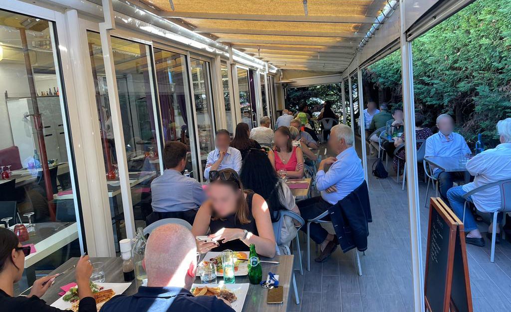 Terrasse du restaurant Royaume de la Chantilly au Redon